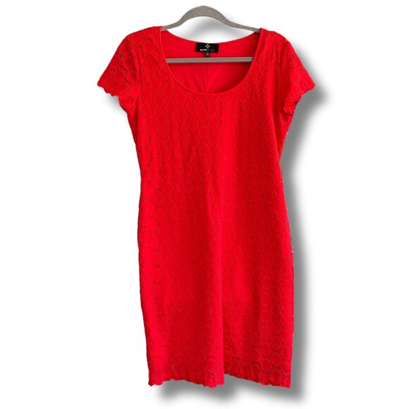 Crochet Mini Dress 10 Cherry Red Eyelet Lace Ronni Nicole Party Casual Stretch - Picture 1 of 9